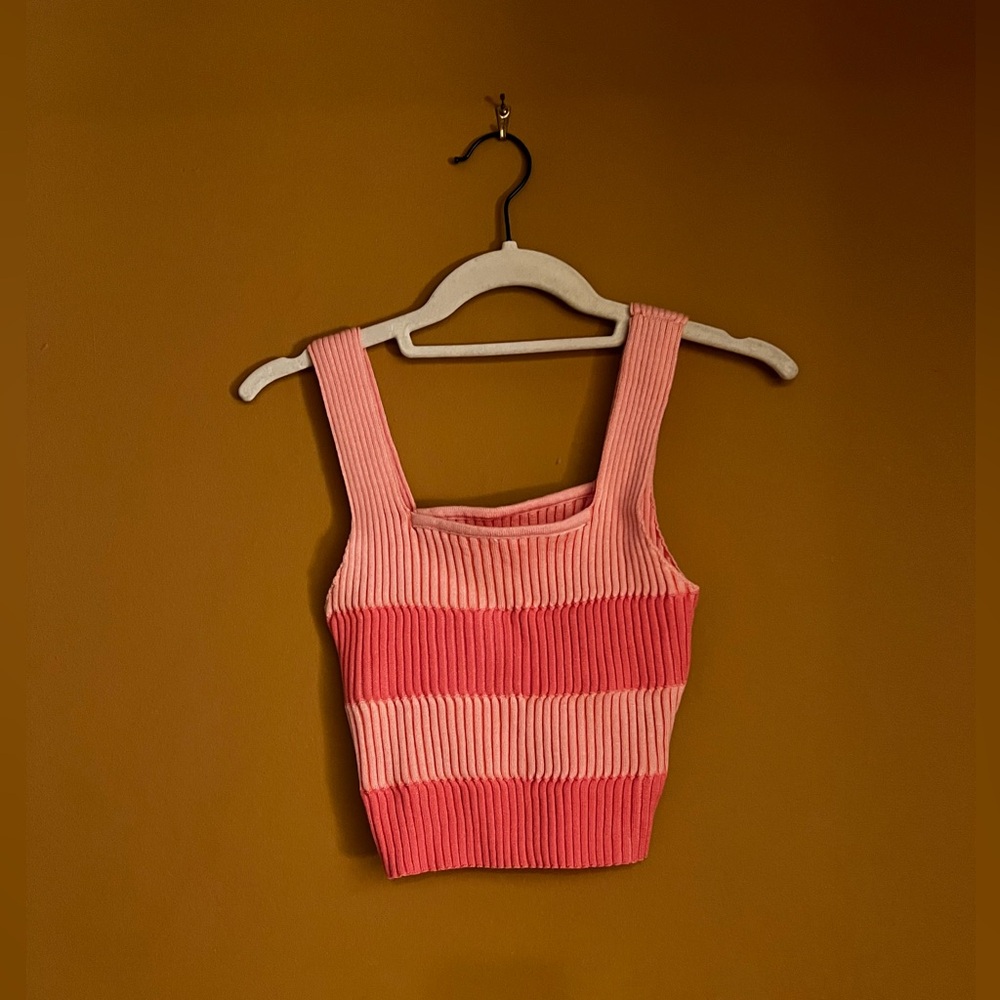 pretty in pink ribbed tank
